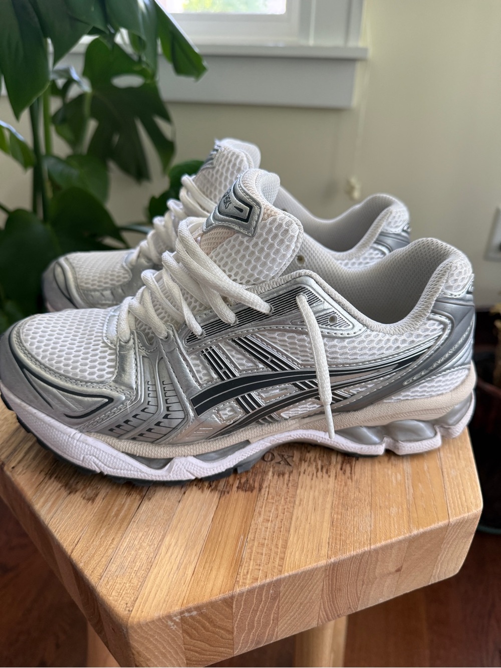 asics gel kayano 14